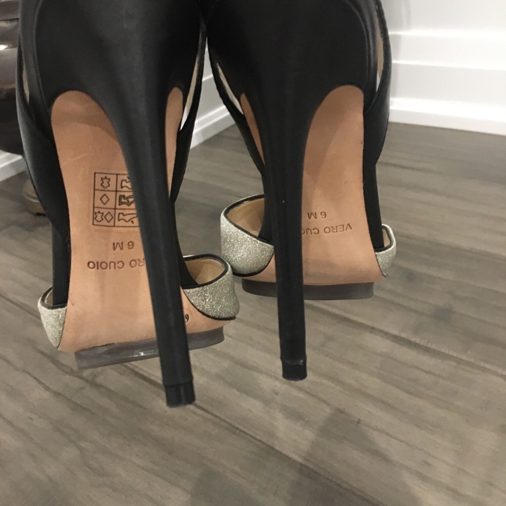 Pumps - Picture 3 of 3